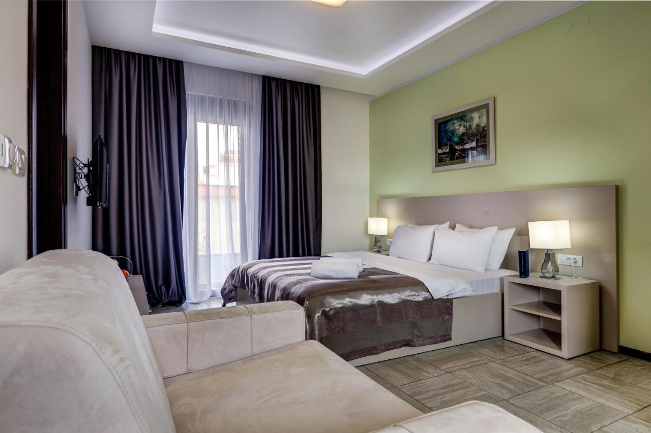 Riva Residence Thenovici Luaran gambar